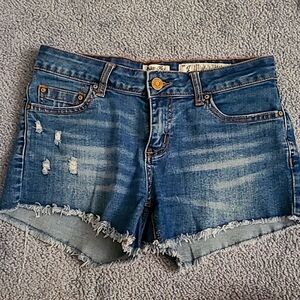 Indigo Rein denim shorts, size 7